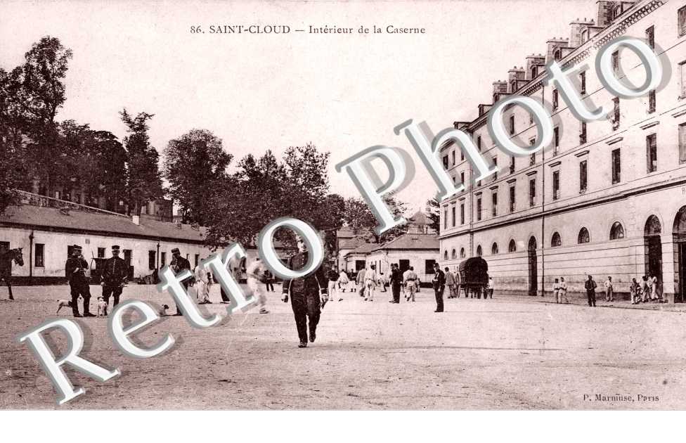Interieur de la Caserne