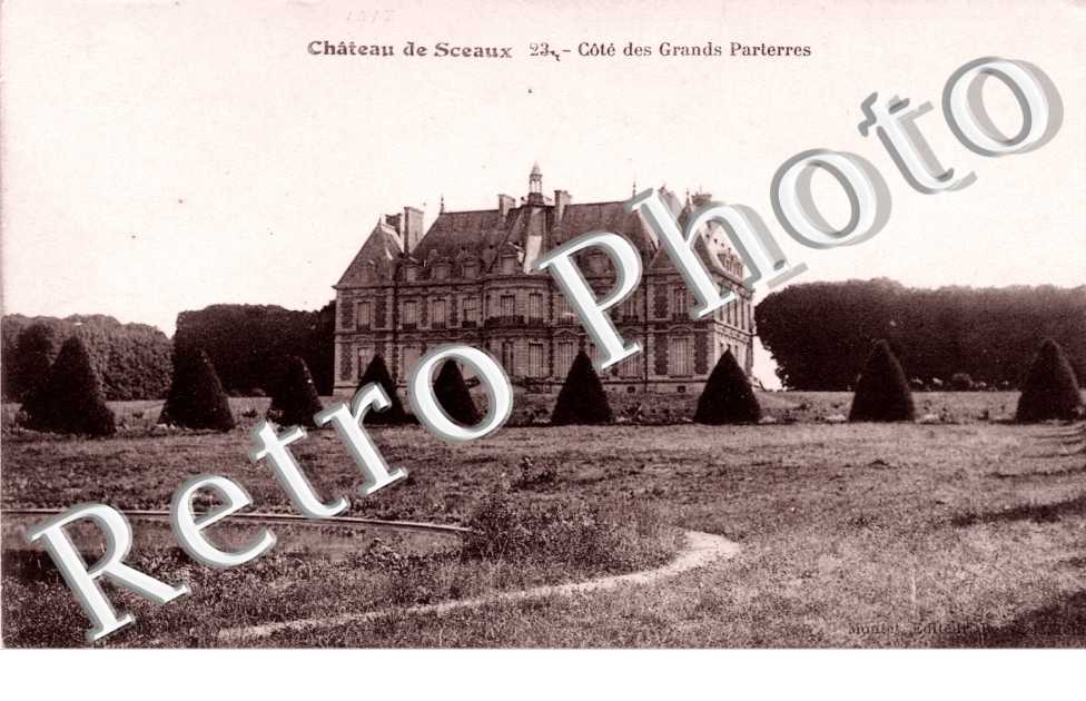 Coté des Grands Parterres