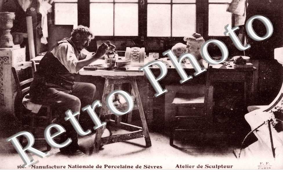 Manufacture nationale de porcelaine de Sevres - Atelier de sculpteur