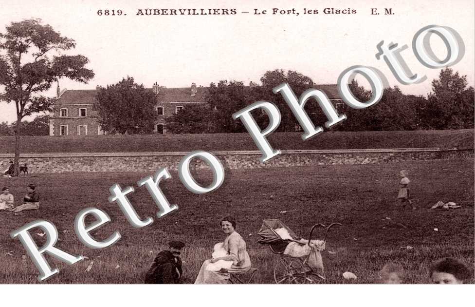 Le Fort, les Glacis