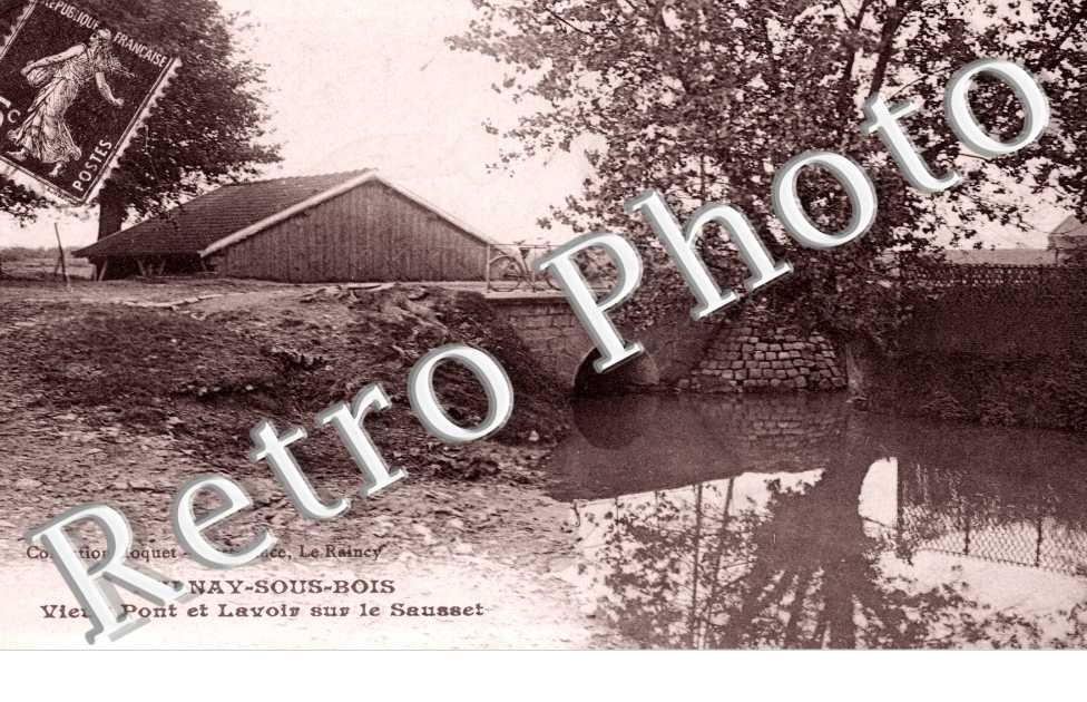 Vieux Pont et Lavoir sur le Sausset