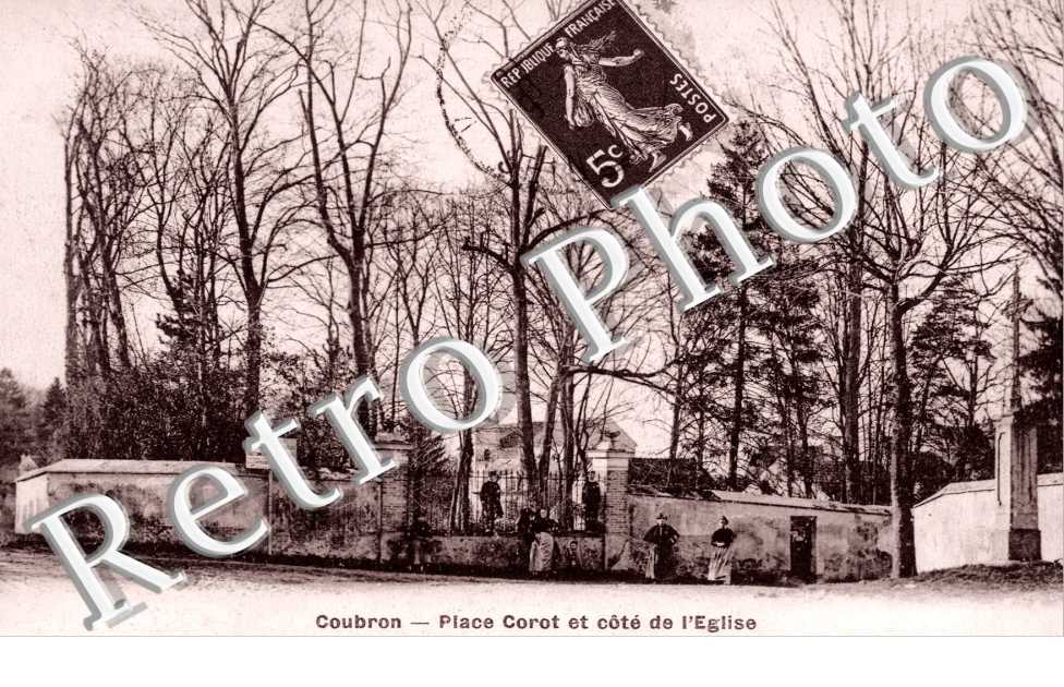 Place Corot et l&#039;Eglise