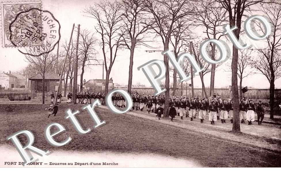 Fort, Zouaves au depart d&#039;une Marche