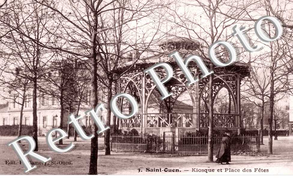 Kiosque et Place des Fetes