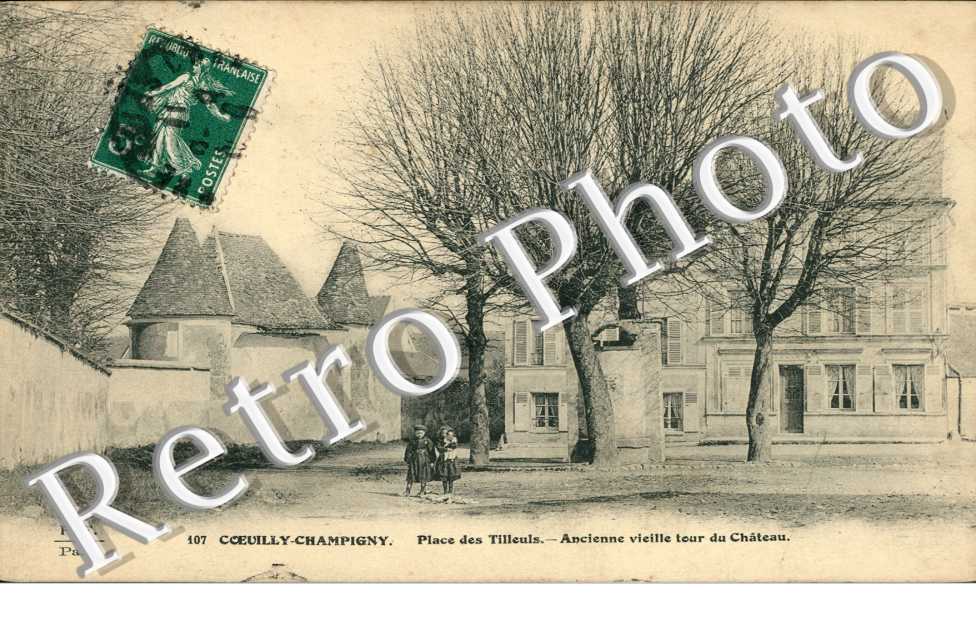 COEULLY place des tilleuls Ancienne tour du chateau