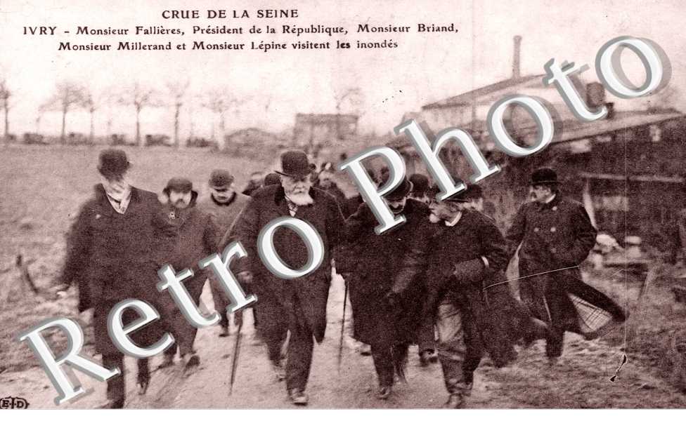 Crue de la Seine 1910 Monsieur Fallieres, Monsieur Briand, Monsieur Millerand et Monsieur Lepine
