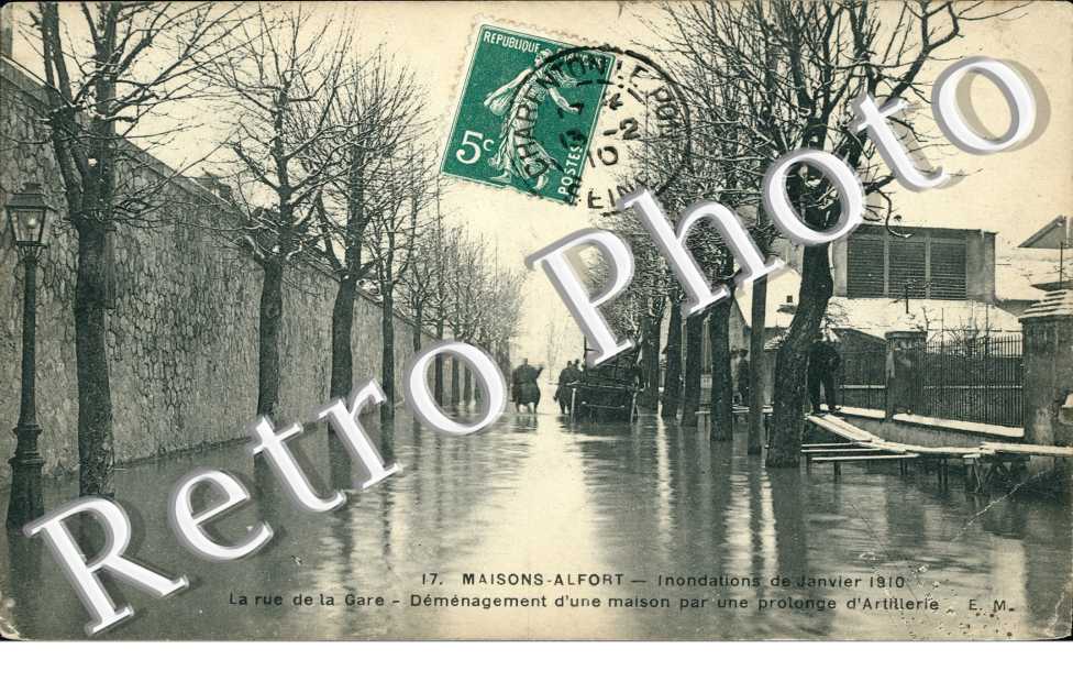 Inondations de 1910, Rue de la Gare, Demenagement d'une maison