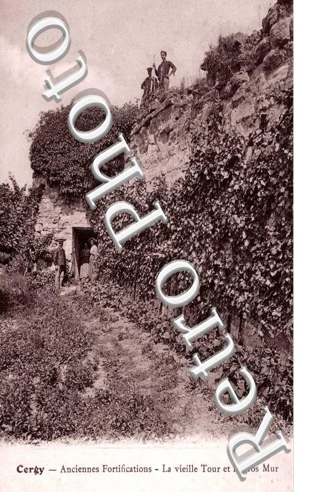 La Vieille Tour et le gros Mur