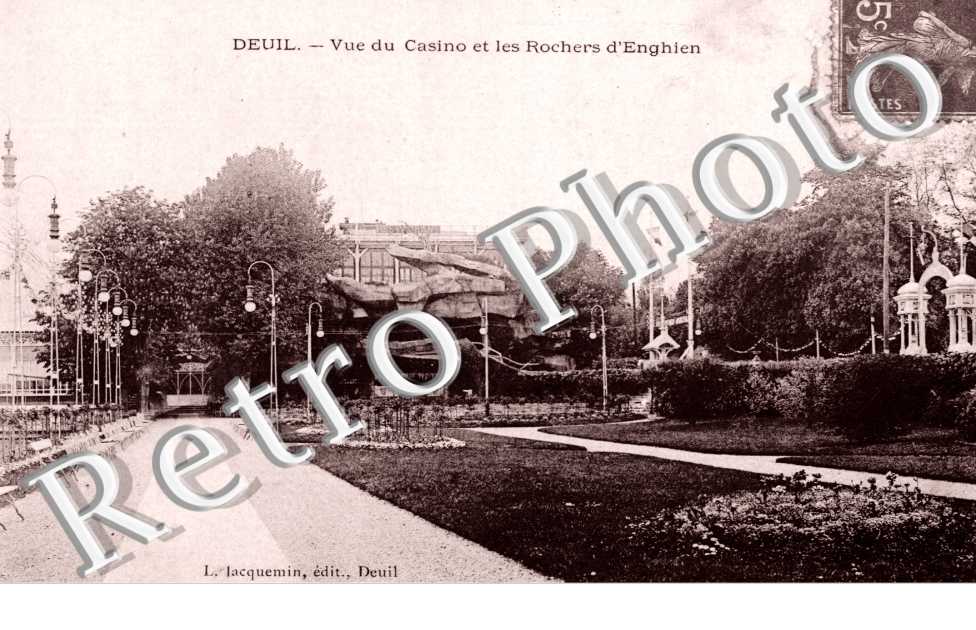Vue du Casino et les Rochers d&#039;Enghien