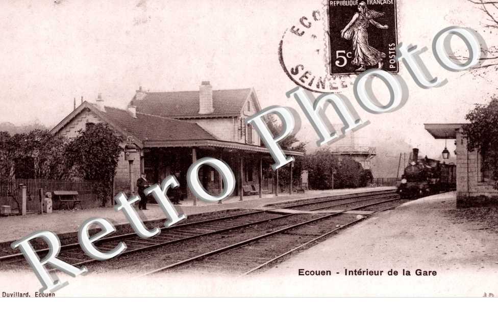 Interieur de la Gare