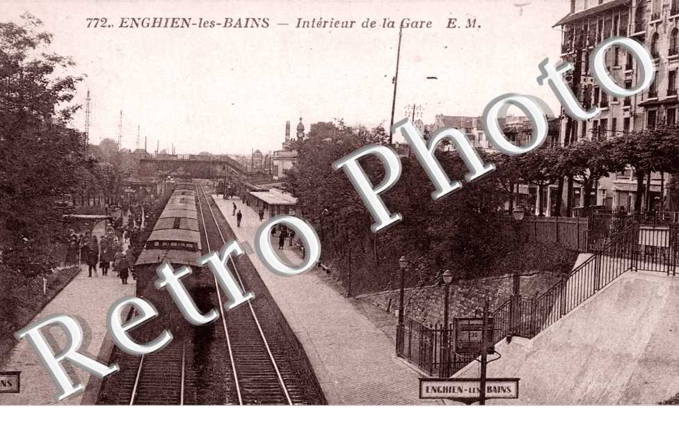 Interieur de la Gare
