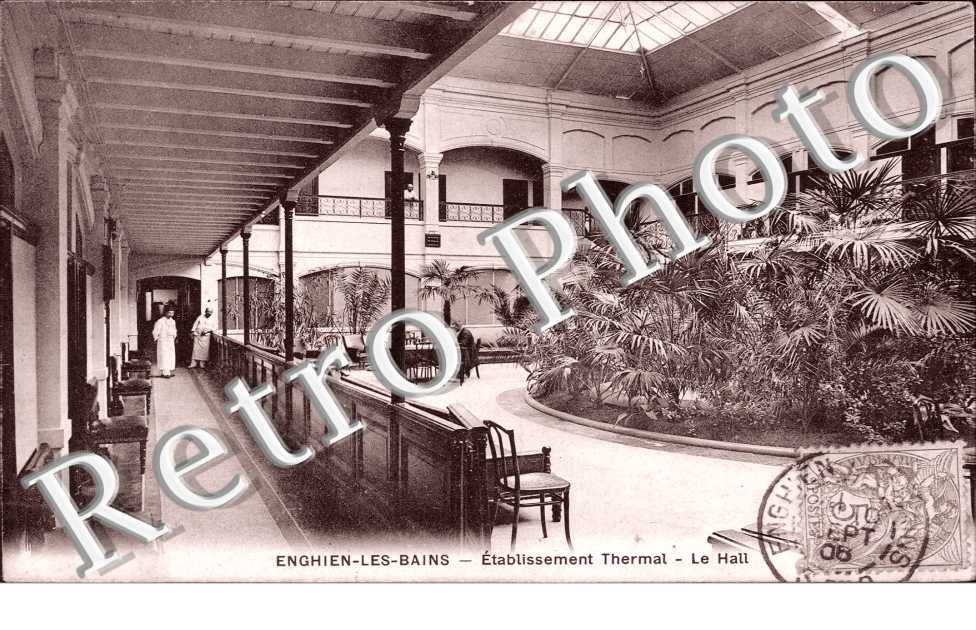 Etablissement Thermal, le Hall