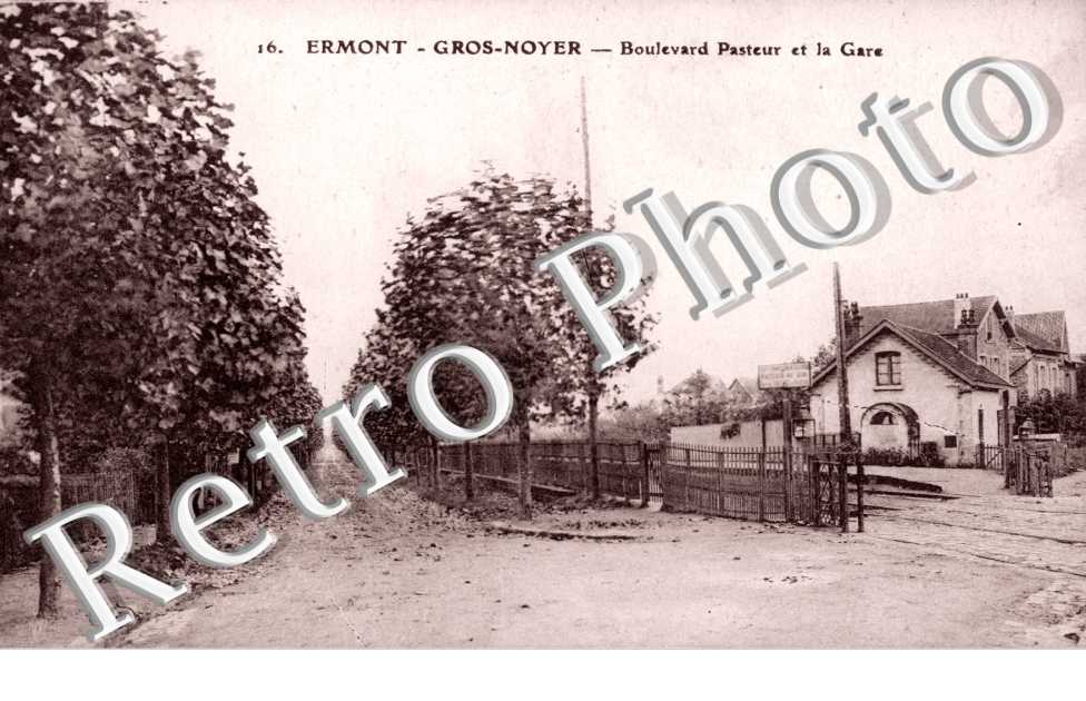 Gros Noyer, Boulevard Pasteur et la Gare
