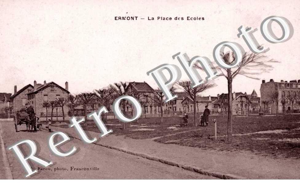 La Place des Ecoles