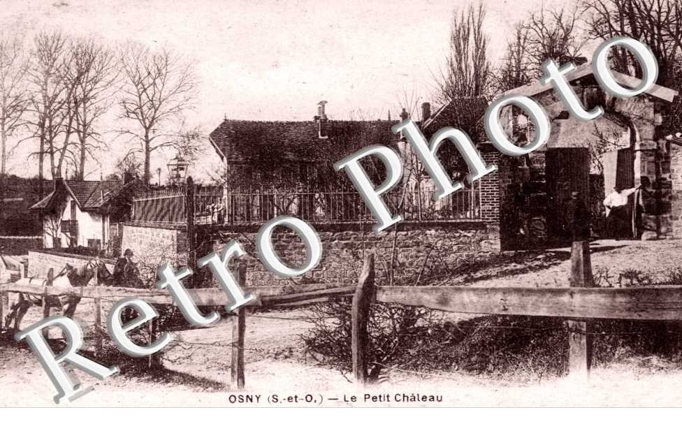 Le Petit Chateau