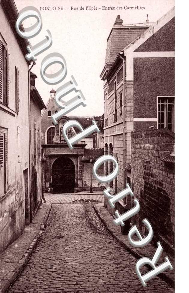 Rue de l&#039;Epee, Entree des Carmelites