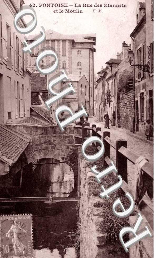 Rue des Etannets et le Moulin
