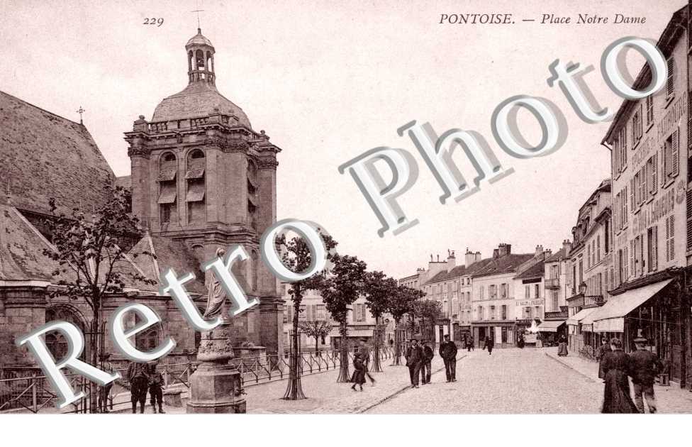 Place Notre Dame