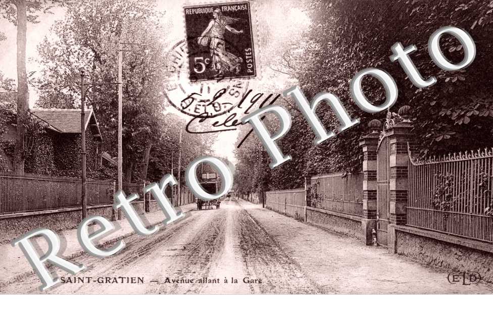 Avenue allant a la Gare