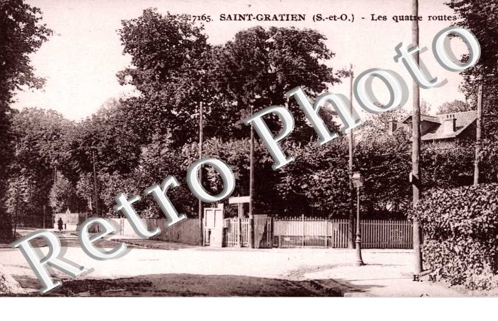 Les Quatre Routes
