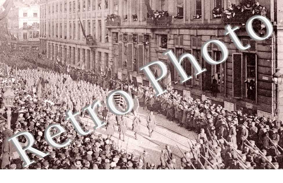Entree du roi et des troupes alliees 22 nov 1918  - troupes americaines