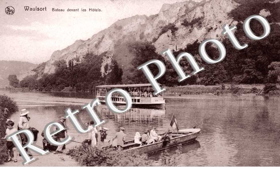 Bateau devant les Hels