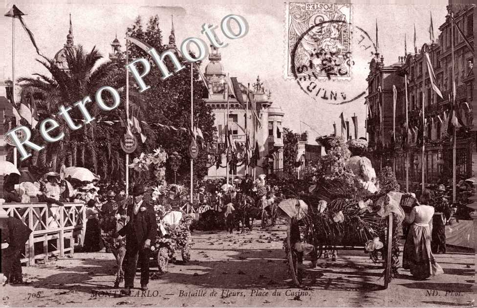 Bataille de fleurs, place du casino