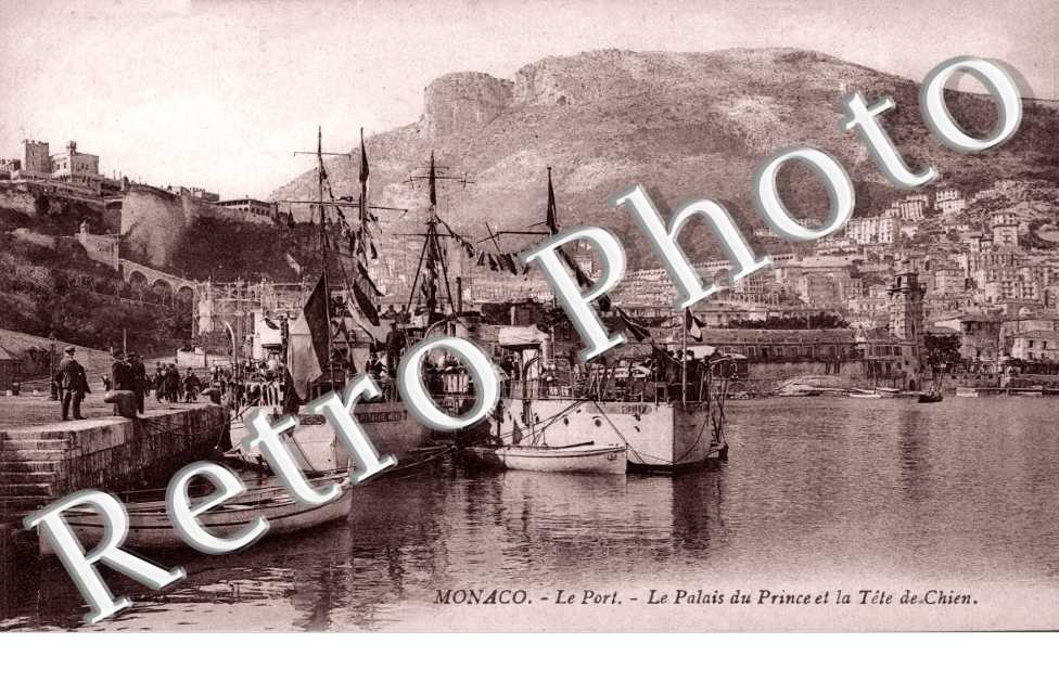 le Port, le Palais du Prince et la Tete de Chien