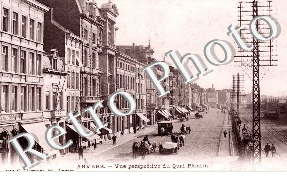 Vue perspective du Quai Plantin
