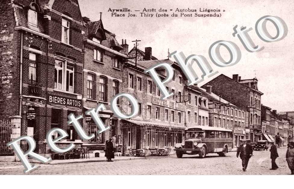 arret des Autobus Liegeois - Place Jos. Thiry (pres du pont suspendu)