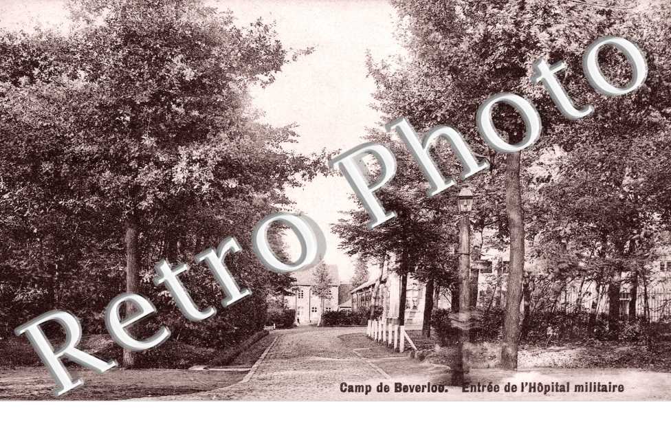Camp       -   entree de l&#039;hopital militaire