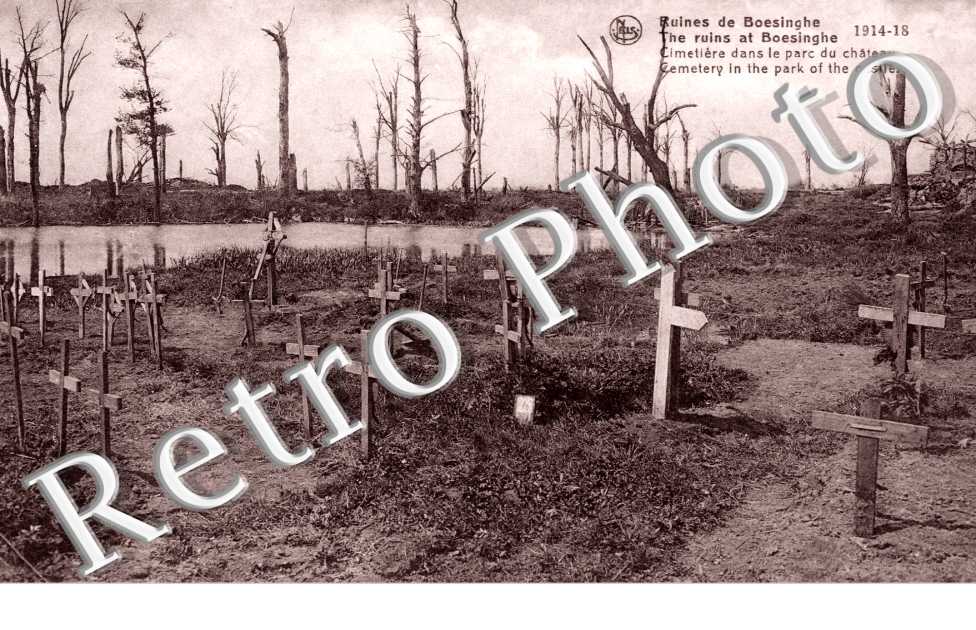Cimetiere dans le Parc du Chateau
