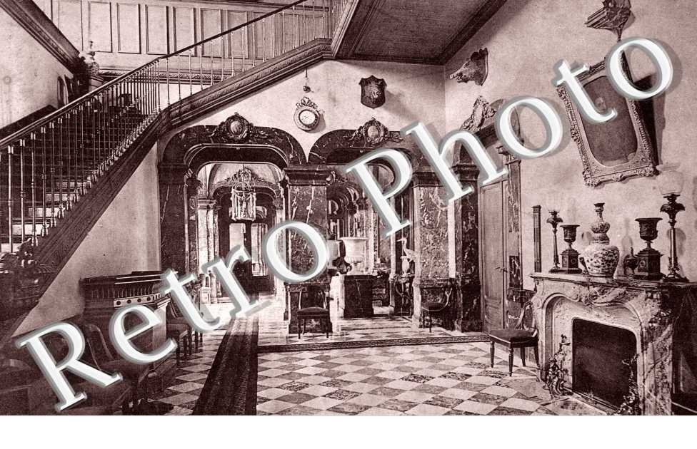 Chateau de Chimay  Antichambre