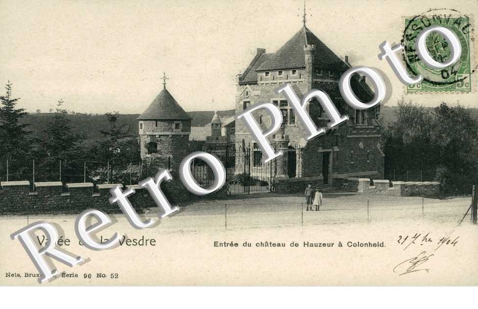 Entree du Chateau de Hauzeur