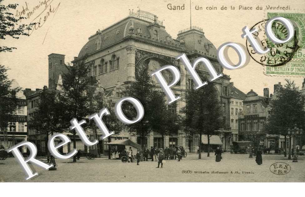un coin de la place du vendredi