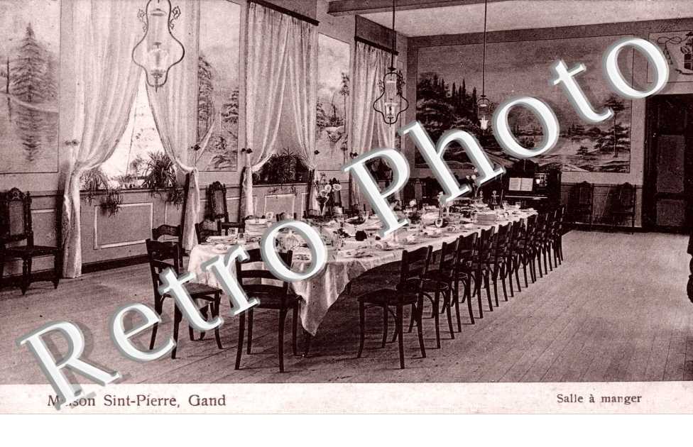 Maison Sint-Pierre Salle a manger