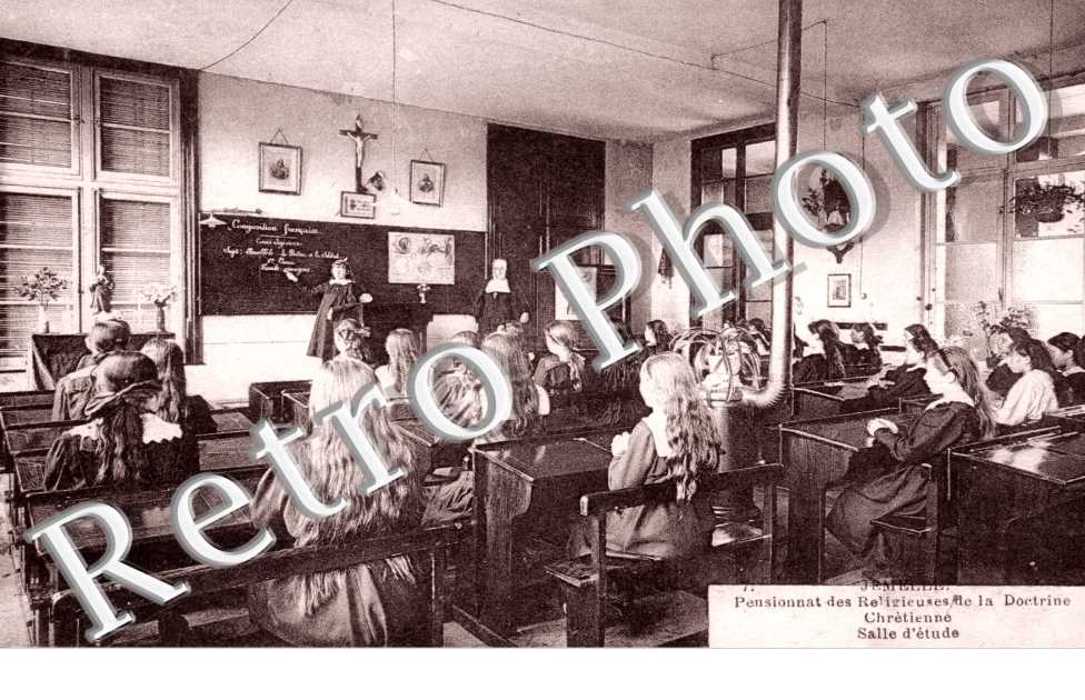 Pensionnat des religieuses de la doctrine chrétienne, salle d&#039;étude