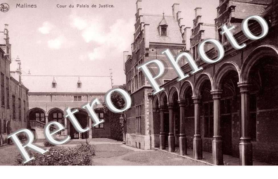 Cour du Palais de Justice