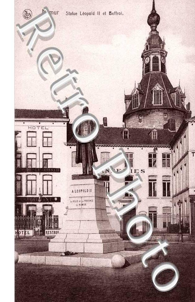 Places d&#039;Armes et Statue de Leopold II, Roi des Belges