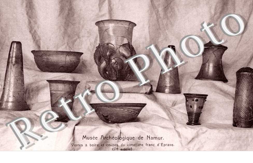 Musee Archeologique, verre et coupes du cimentere franc d&#039;Eprave