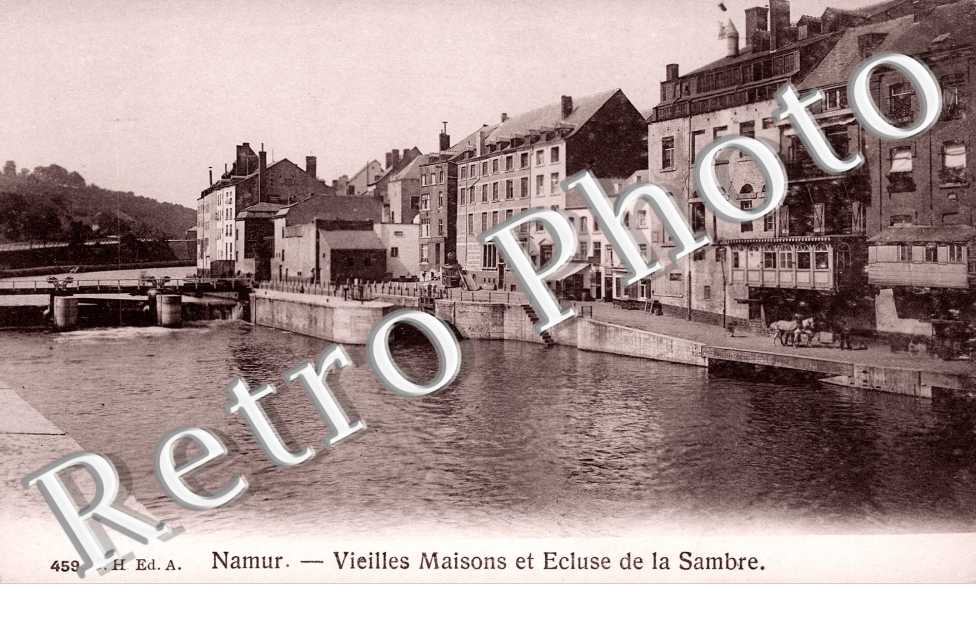 Vieilles Maisons et Ecluse de la Sambre