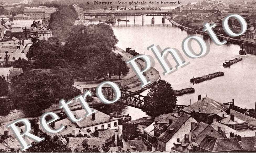 Vue Generale de la Passerelle et du Pont du Luxembourg
