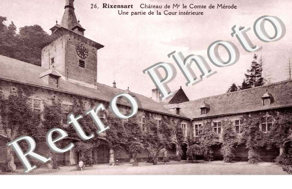 Le Chateau de Mr le Comte de Merode - Cour Intieure