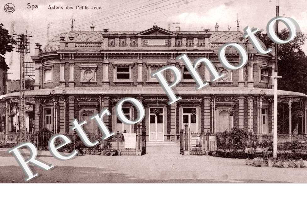 Salons des Petits Jeux
