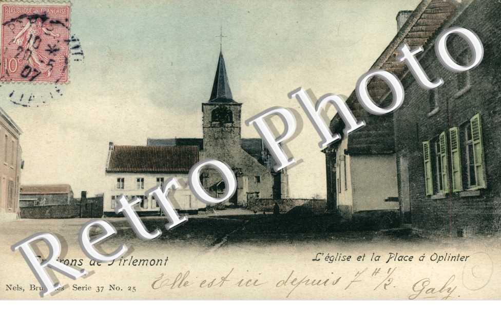 l&#039;Eglise et la PLace a Oplinter