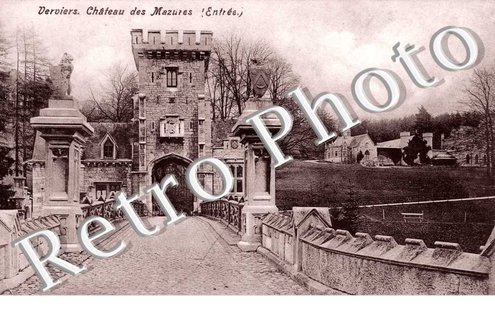 entree du chateau des Mazures