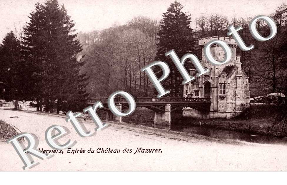 entree du chateau des Mazures