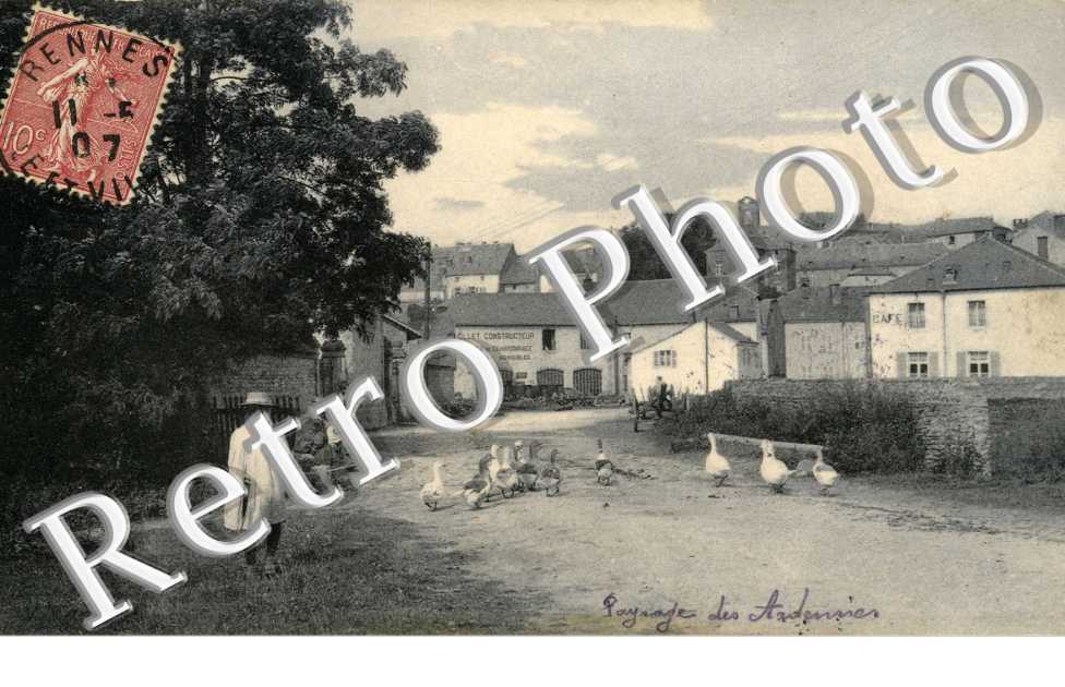 Latour, Avenue de la Gare