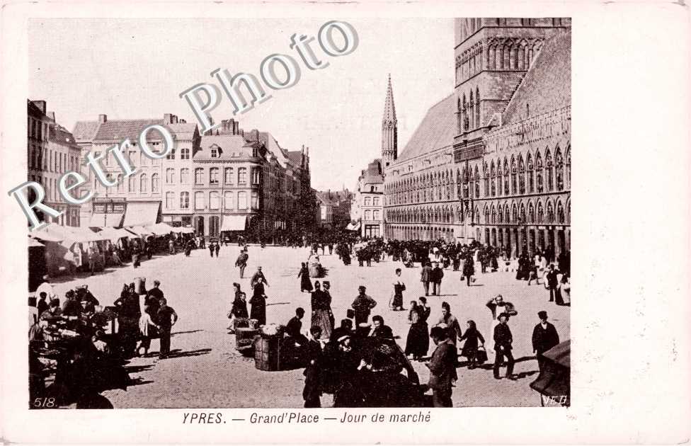 la grand&#039; Place - Jour de Marche