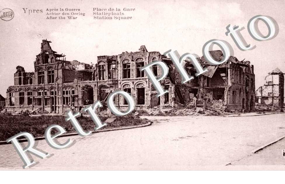 place de la gare - Ruines